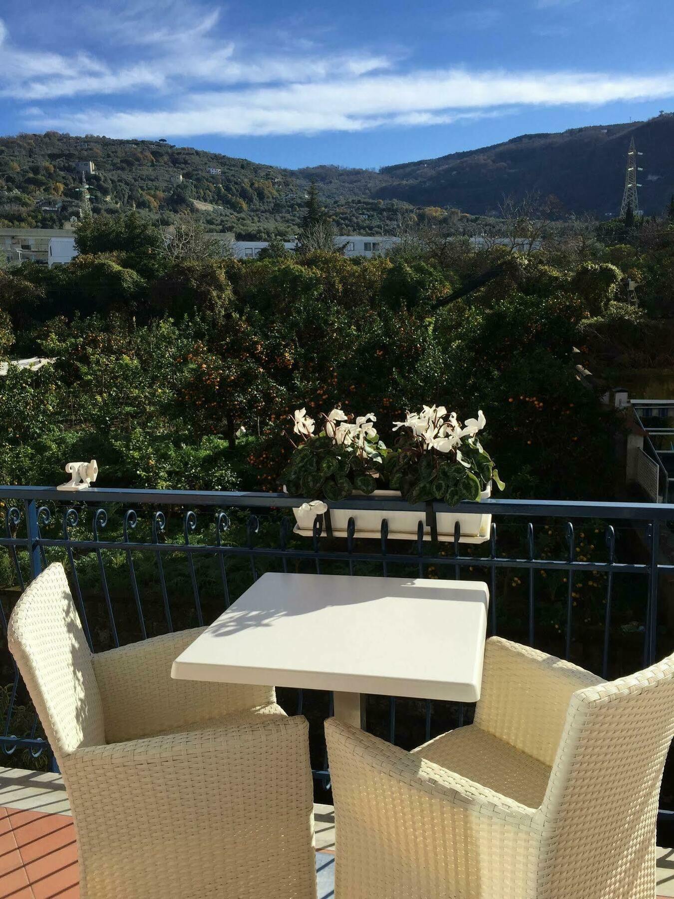 Bougainvillea Relais Sorrento Kültér fotó